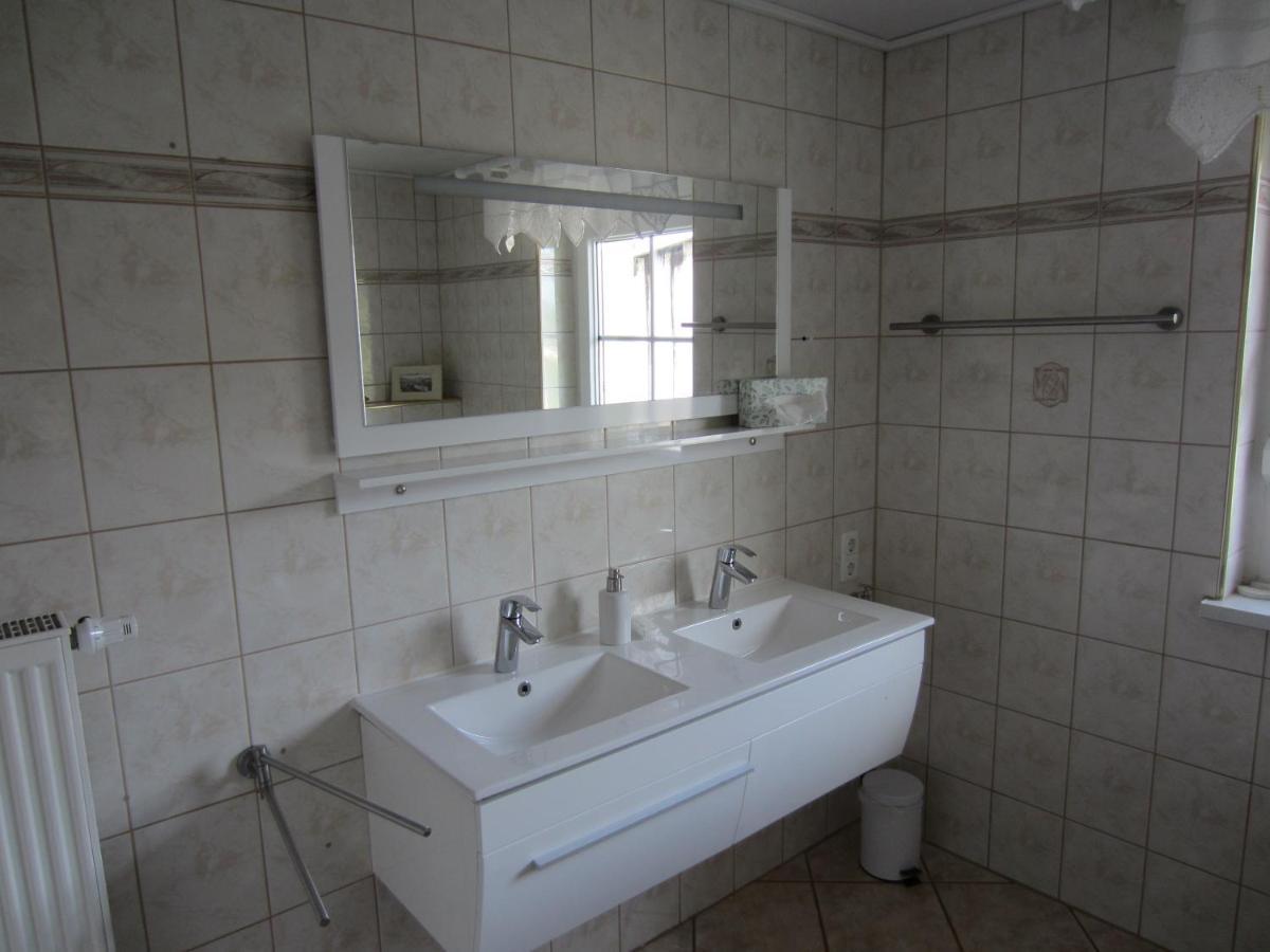 Ferienhaus zum Nautzschketal mit Fewo Uta und Fewo Regina Grobitz Exterior foto