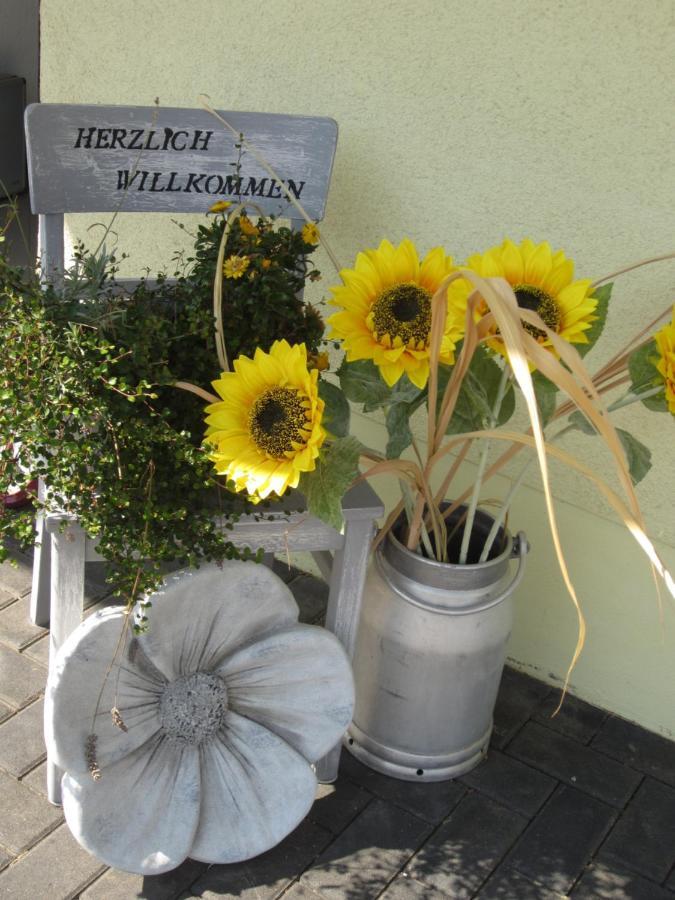 Ferienhaus zum Nautzschketal mit Fewo Uta und Fewo Regina Grobitz Exterior foto